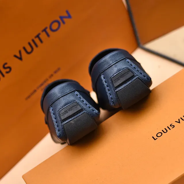Louis Vuitton Navy Silver Textured Leather LV Monogram Buckle Loafer 2
