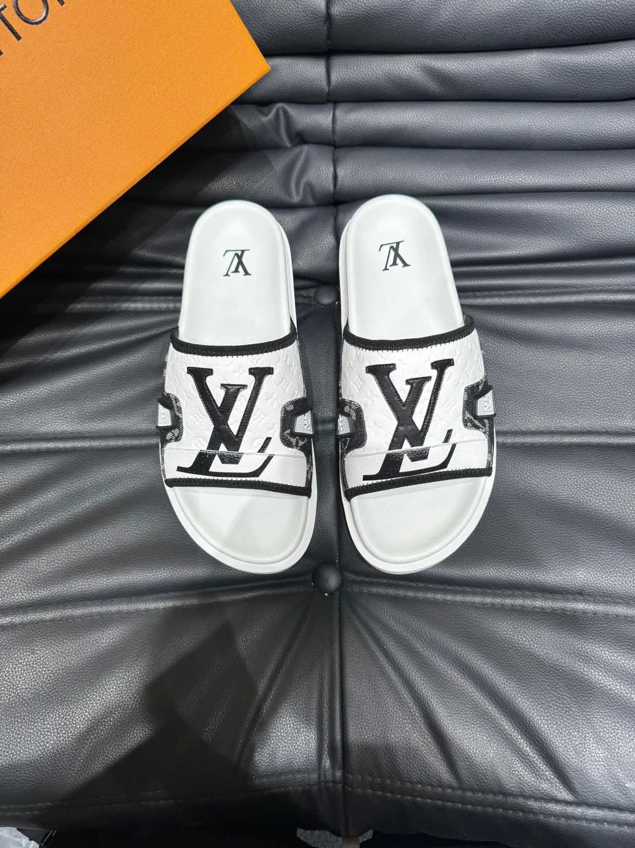 Louis Vuitton Run Away Monogram White and Black Slippers 2
