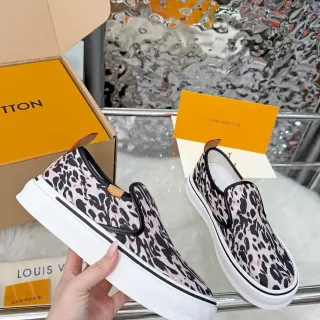 Louis Vuitton Run Away Pink Black Leopard-Print Canvas Slip-On Lifestyle Sneakers