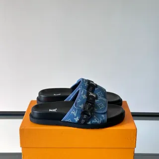 लुई विट्टून Run Away Slide जींस प्रिंट नीला काला चप्पल
