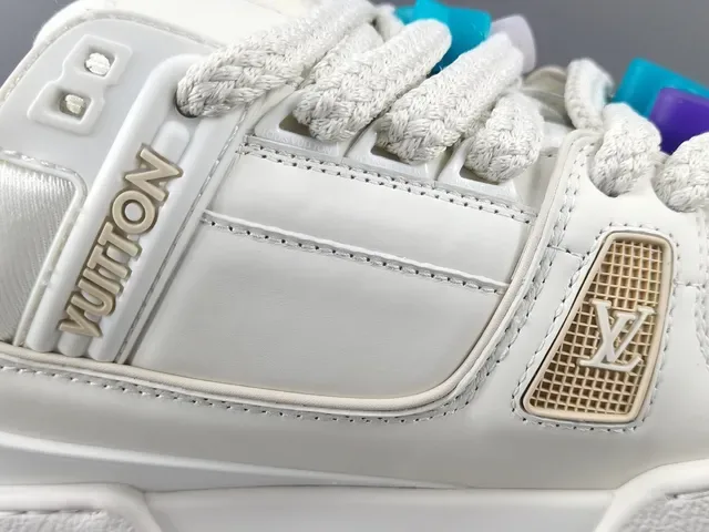 Louis Vuitton Run Away White Chunky Lifestyle Sneakers 5