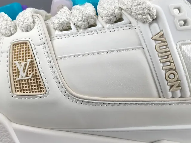Louis Vuitton Run Away White Chunky Lifestyle Sneakers 8