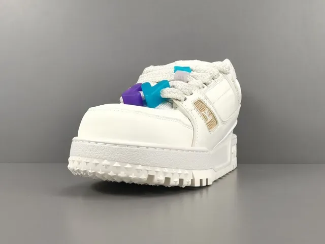 Louis Vuitton Run Away White Chunky Lifestyle Sneakers 15