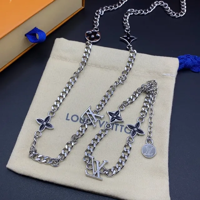 Louis Vuitton Silver Black Curb Chain Multi-Charm Pendant Design Necklace 6