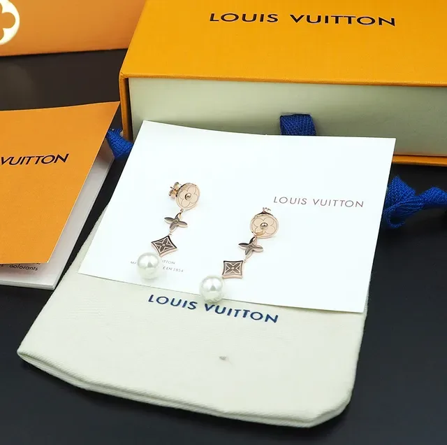 Louis Vuitton Silver White Multi-Component Drop Floral Monogram Motif Earrings 8