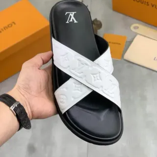 लुई विटन काला सफेद crisscross monogram स्ट्रैप्स embossed LV मोटिफ स्लिपर