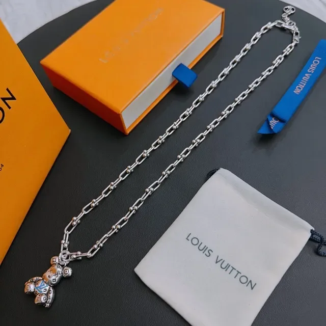 Louis Vuitton Teddy Bear Monogram Enamel Silver Necklace 9