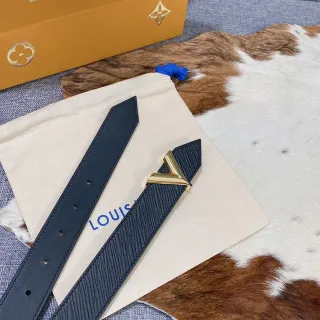 Louis Vuitton V Belt Navy Blue Leather Belt
