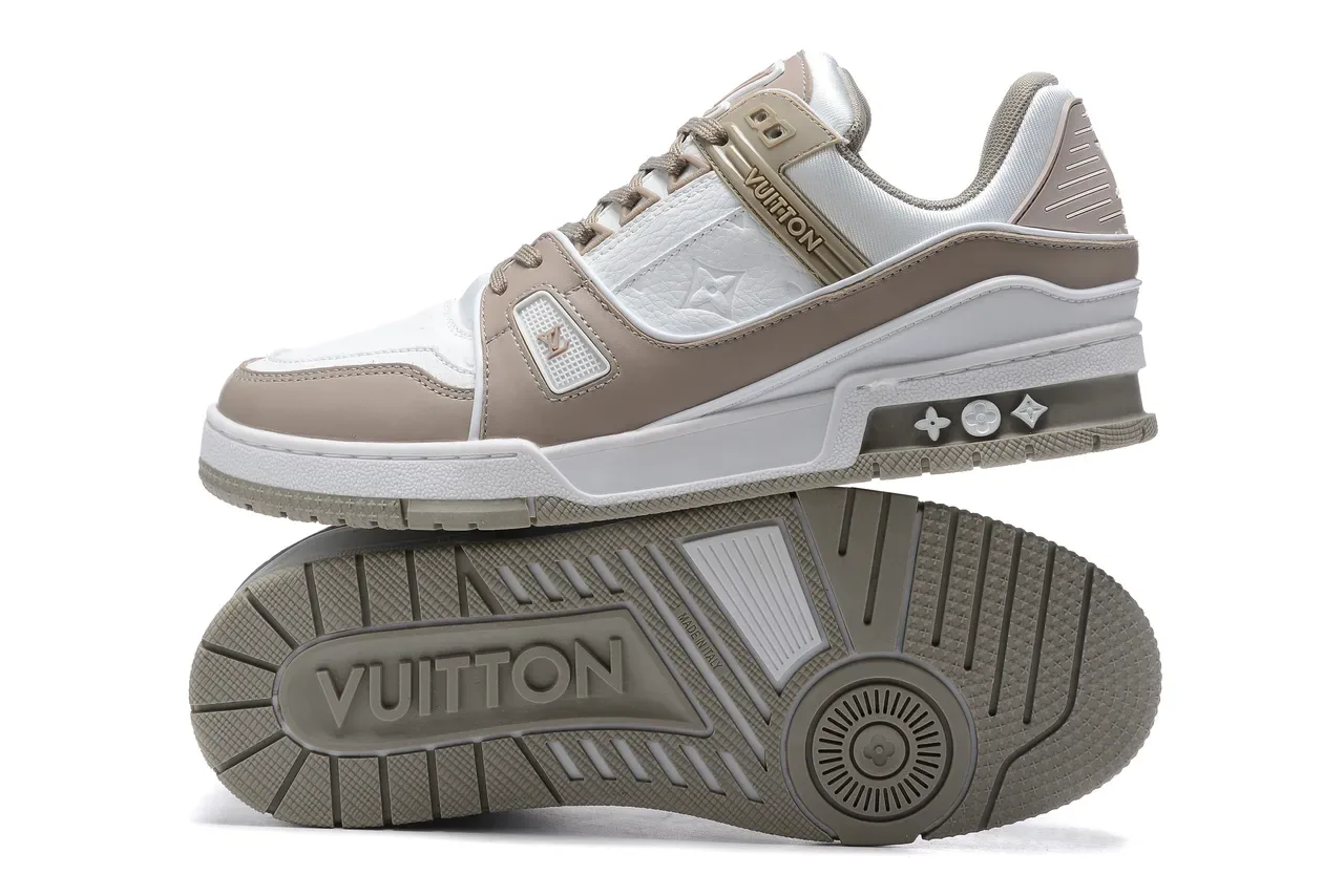 Louis Vuitton Branco e Bege Couro e Sintético Superior Com Detalhe de Tira Assimétrica Tênis Lifestyle 2
