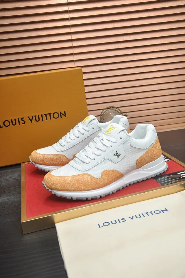 Louis Vuitton White Beige Low-Top Mixed-Material Upper Sneakers 4