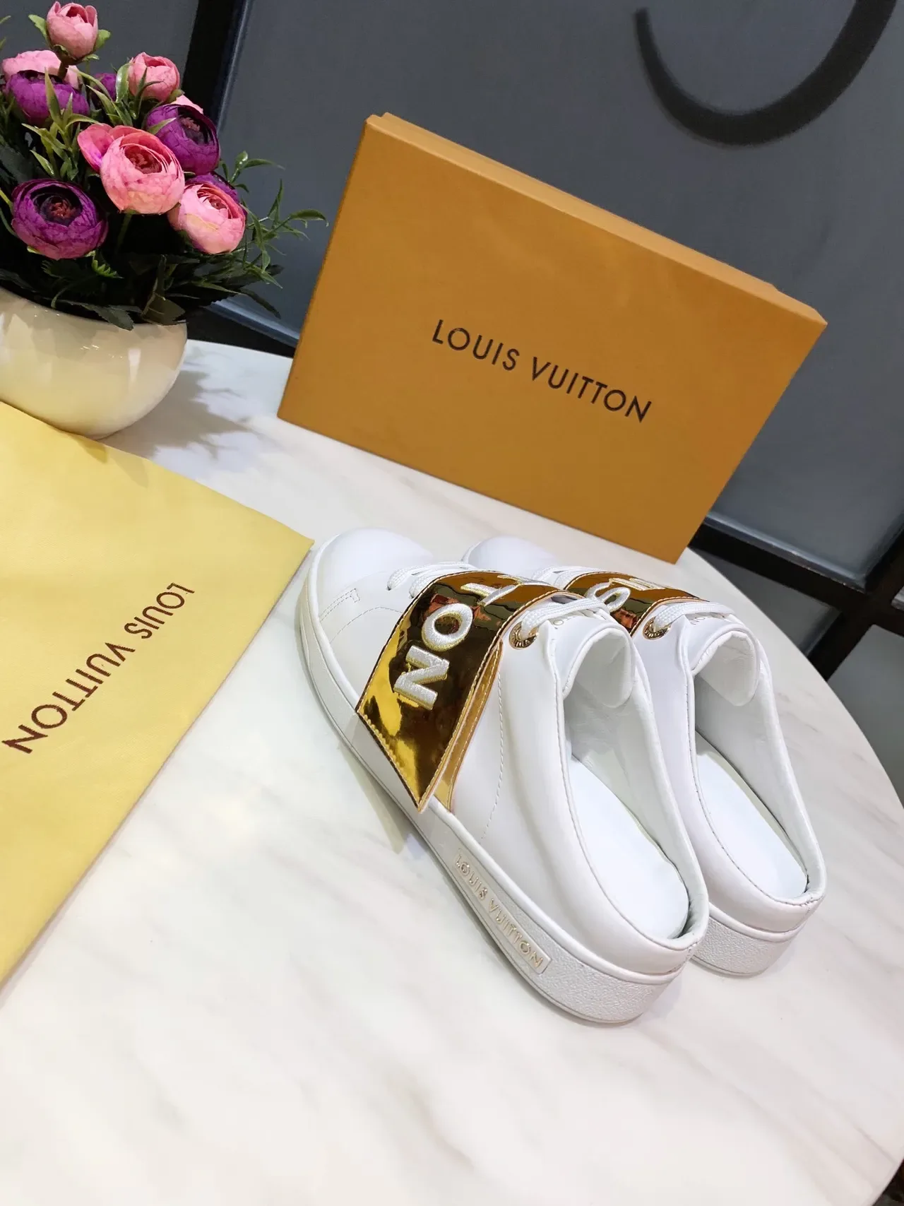 Louis Vuitton White Gold Smooth Leather Metallic Strap Lifestyle Sneakers 4