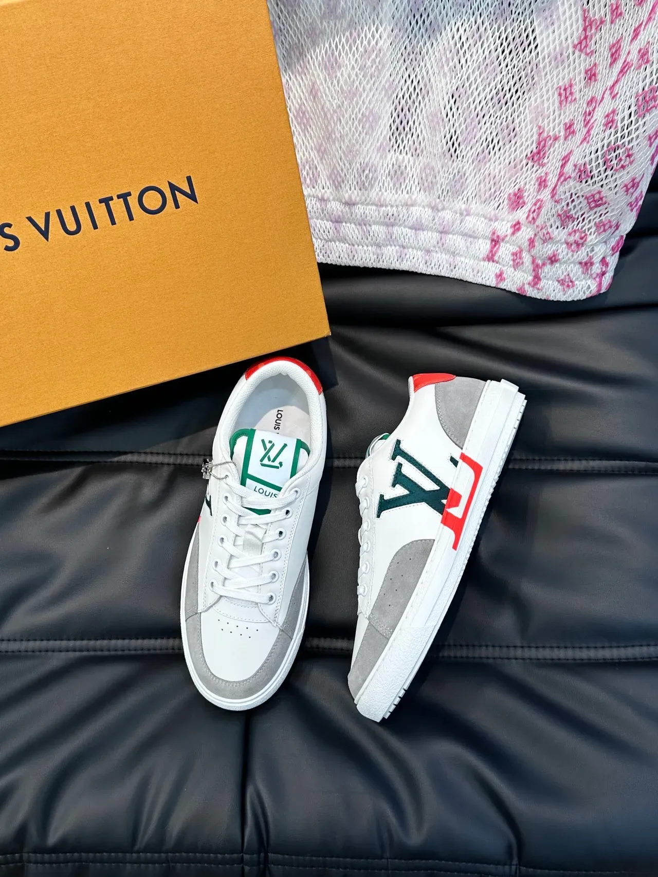 Louis Vuitton White Gray Low-Top Leather-Suede Hybrid Lifestyle Sneakers 4