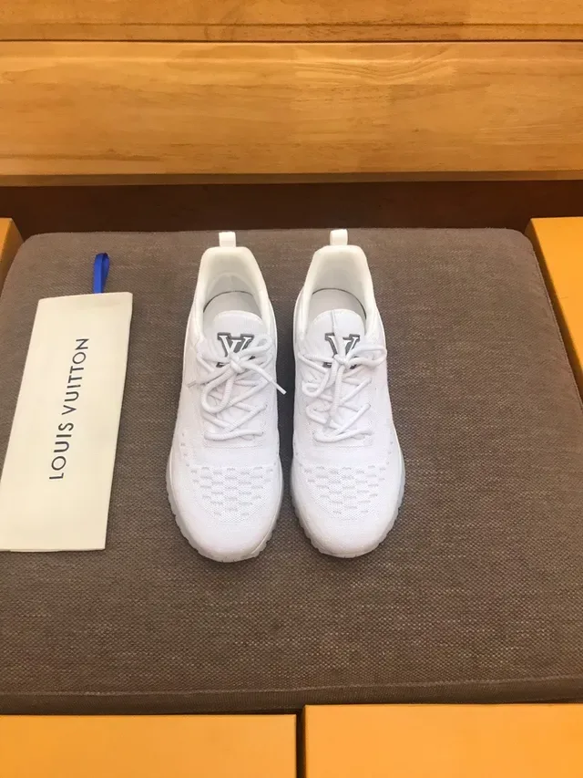 Louis Vuitton White Purple Knit Upper Sculpted Midsole Lifestyle Sneakers 2