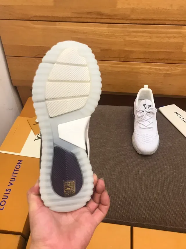 Louis Vuitton White Purple Knit Upper Sculpted Midsole Lifestyle Sneakers 5
