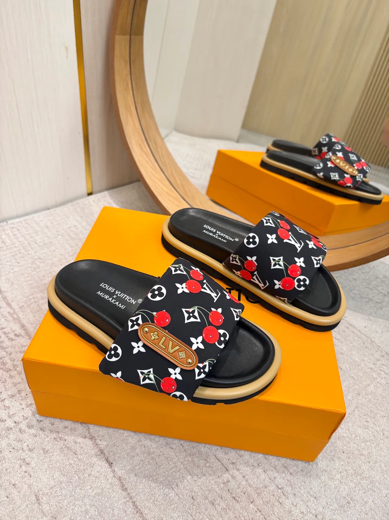 Louis Vuitton x Murakami Cherry Monogram Slipper 3