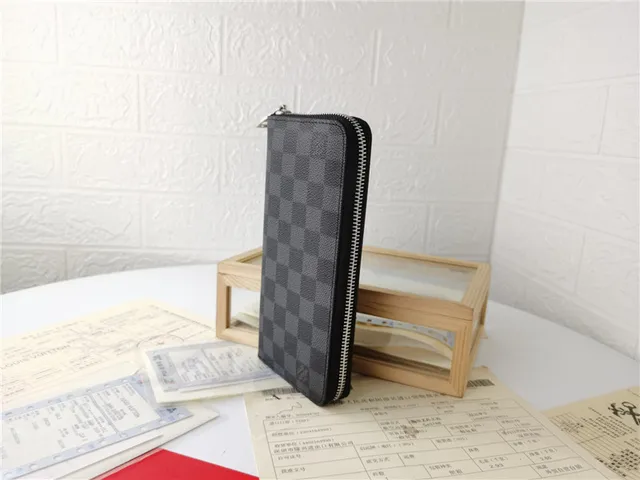 Louis Vuitton Zippy Wallet noire Monogram Empreinte portefeuille long 16