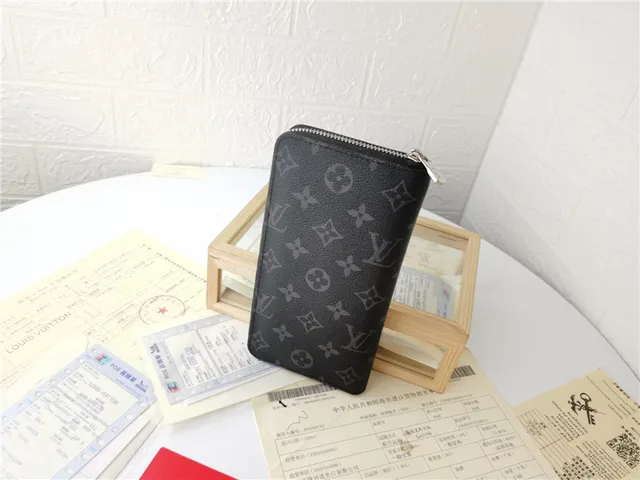 Louis Vuitton Zippy Wallet noire Monogram Empreinte portefeuille long 22