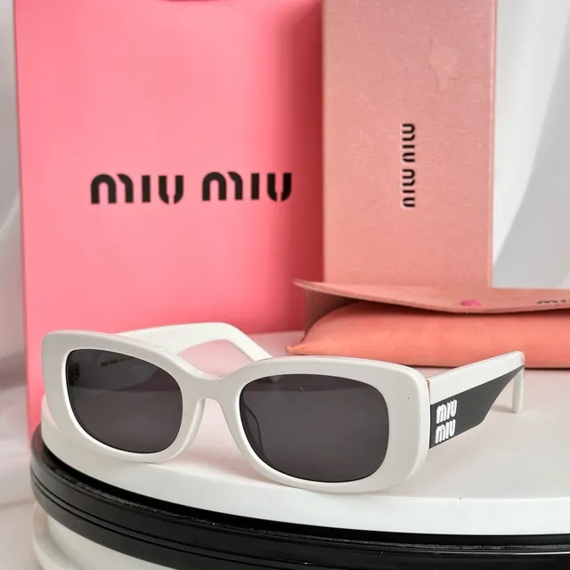 Miu Miu Rectangular Gradient Lens Sunglasses 8