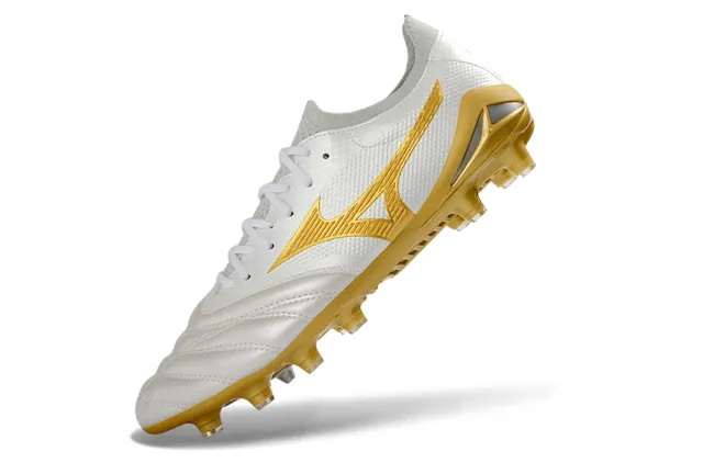 Mizuno Argent Rouge Métallique Empeine Synthétique Avant-Pied Matelassé Surface Ferme Chaussures de Soccer 23