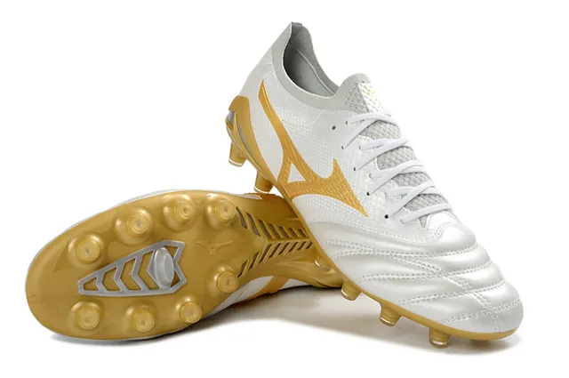 Mizuno Argent Rouge Métallique Empeine Synthétique Avant-Pied Matelassé Surface Ferme Chaussures de Soccer 24