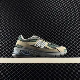 New Balance 2002R 米色 绿色 黑色 厚底运动鞋
