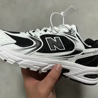 New Balance 530 أسود وأبيض أحذية رياضية أسلوب حياة