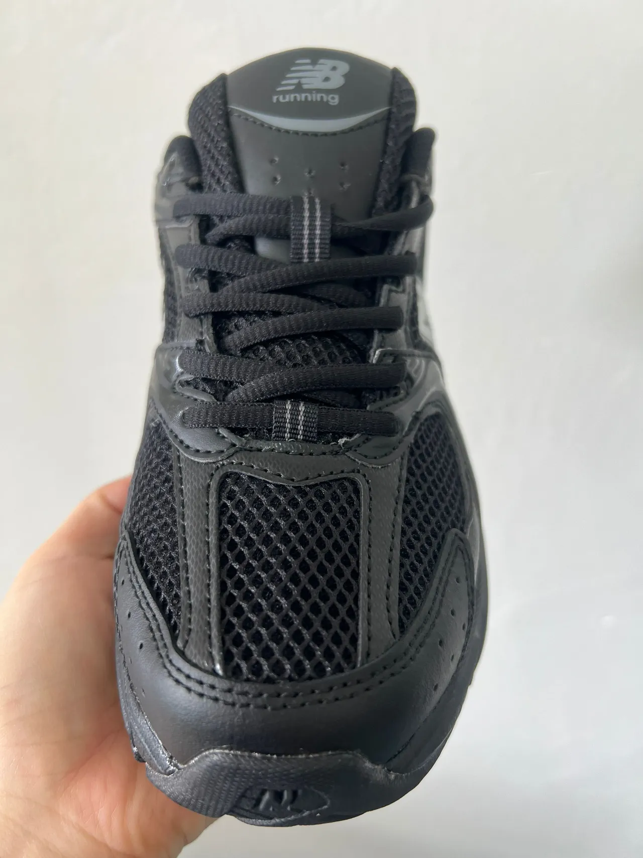 New Balance 530 Baskets Lifestyle en Maille et Synthétique Noir 3
