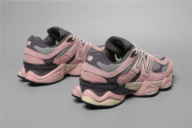New Balance 9060 Zapatillas Lifestyle Rosa Gris 3