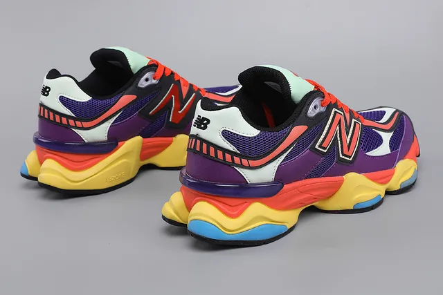 New Balance 9060 Tênis chunky roxo multicolor solado intermediário em camadas multicolor malha-sintético superior 3