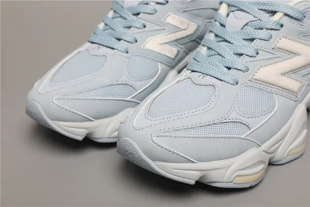 New Balance Azul Branco Chunky Retro Runner Upper de malha-sintético em camadas Sneakers lifestyle 4