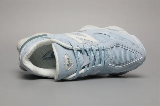 New Balance Azul Branco Chunky Retro Runner Upper de malha-sintético em camadas Sneakers lifestyle 7