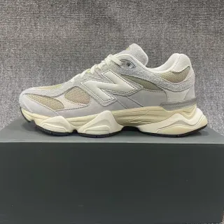 New Balance Gris Beige Semelle Multicouche Matériau Mixte Partie Supérieure Sneakers Chunky