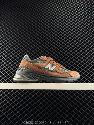 New Balance NB2010 Tênis chunky retro de couro macio e malha marrom cinza 2