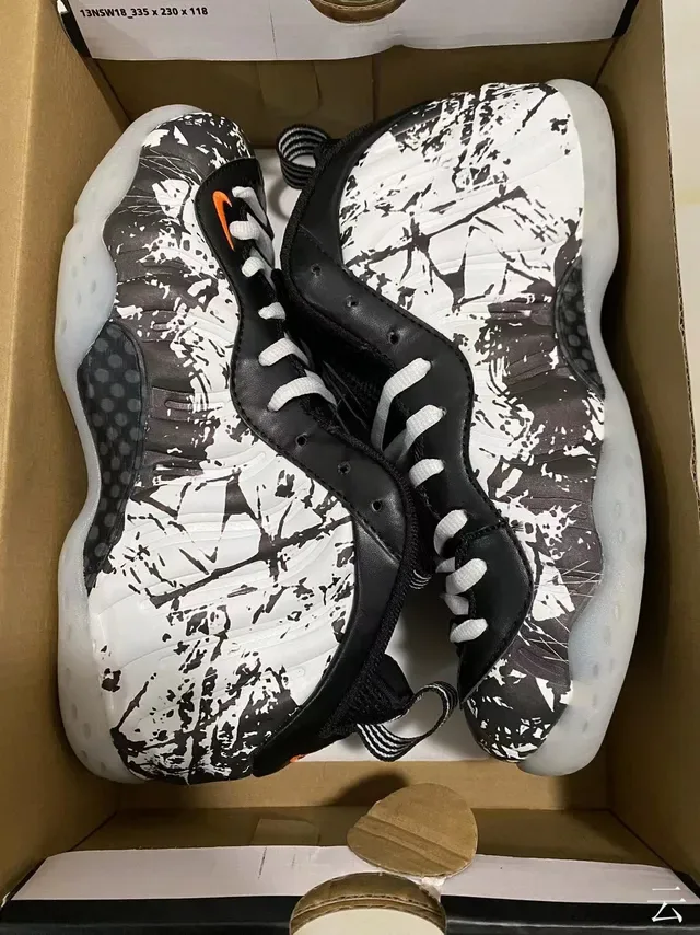 Nike Air Foamposite One 黑白喷溅篮球鞋 7