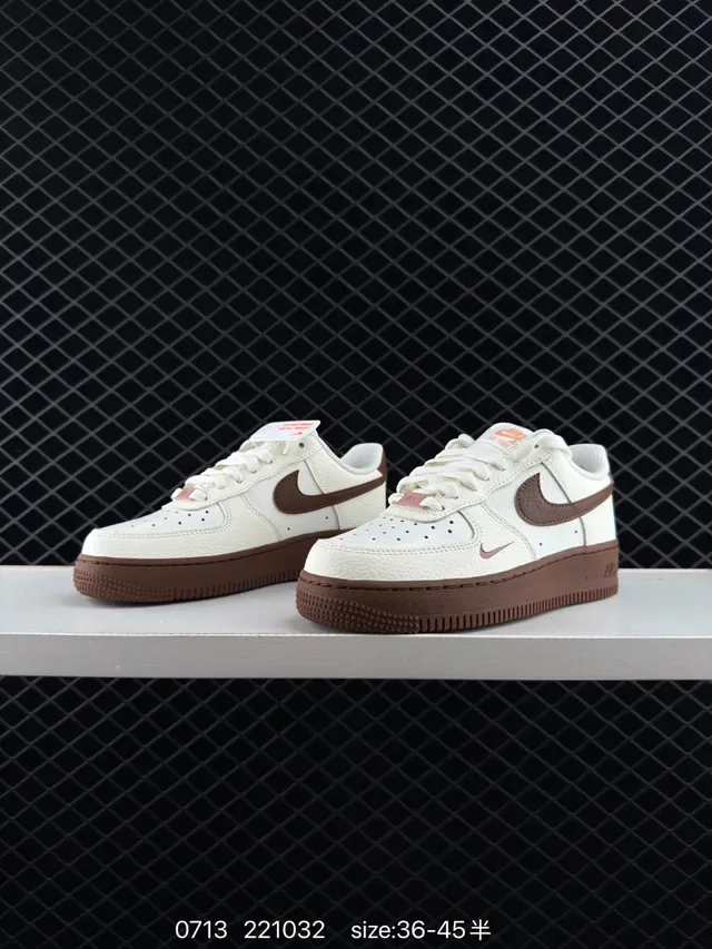 Nike Air Force 1 Low Off-White Brown Lifestyle Sneakers 4