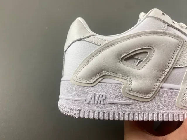 Nike Air Force 1 White Oversized Stitched Letter Lifestyle Sneakers 3