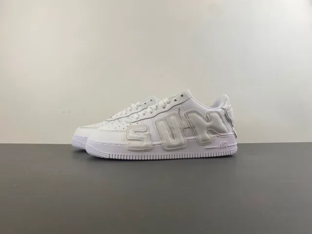 Nike Air Force 1 White Oversized Stitched Letter Lifestyle Sneakers 10