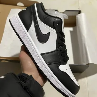 Nike Air Jordan 1 Black White Lifestyle Sneakers