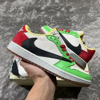 Nike Air Jordan 1 Low মাল্টিকালার লাইফস্টাইল স্নিকার