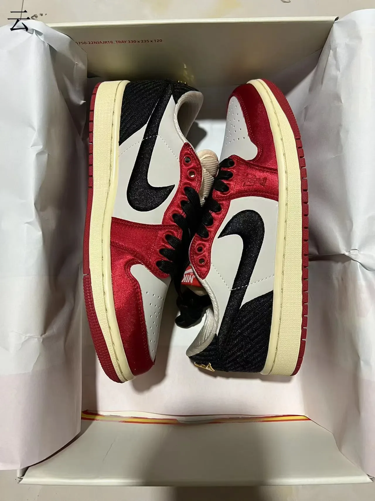 Nike Air Jordan 1 Low Red White Black Lifestyle Sneakers 9
