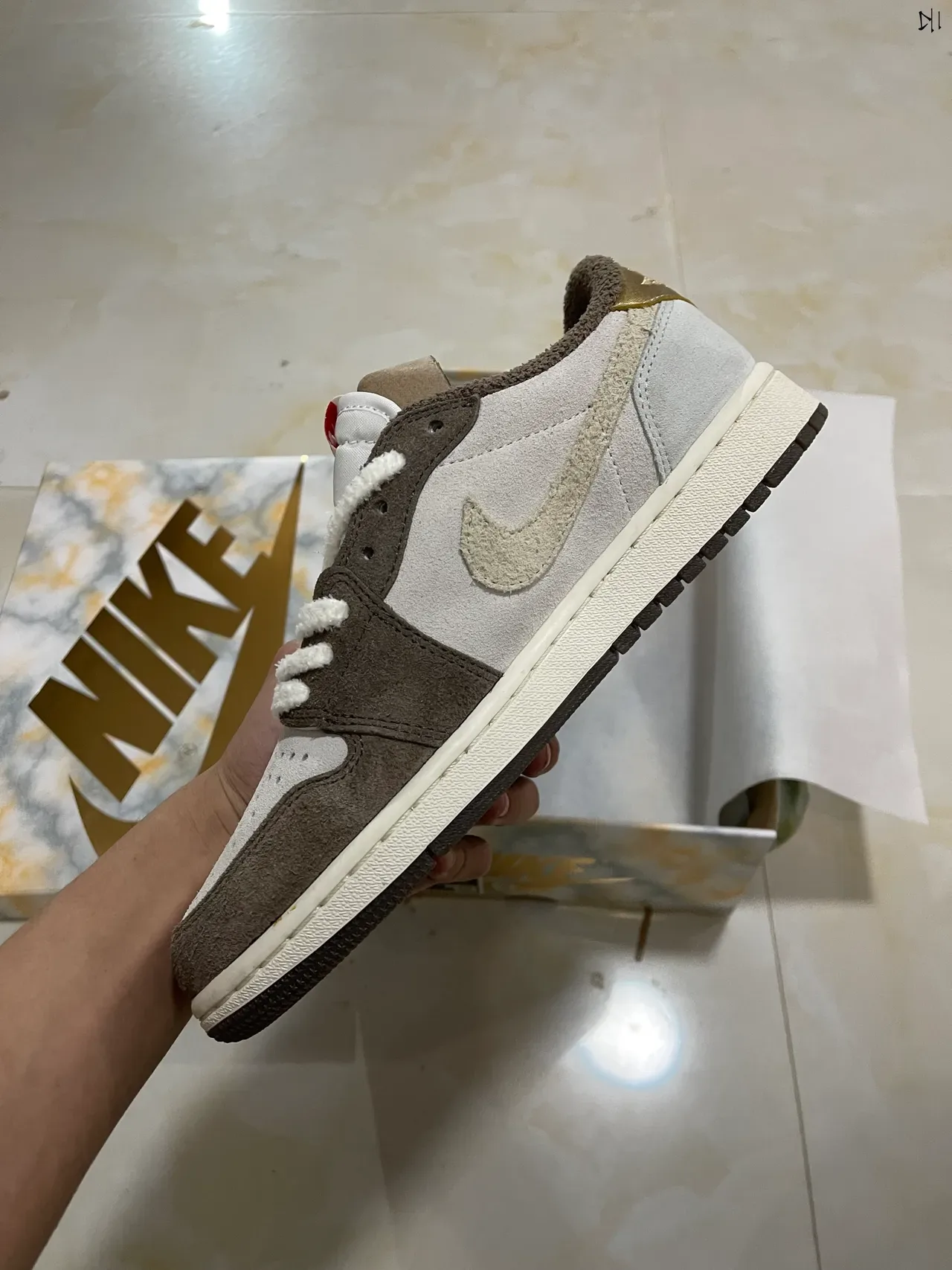 Nike Air Jordan 1 Low Suede Split-Tone Lifestyle Sneakers 4