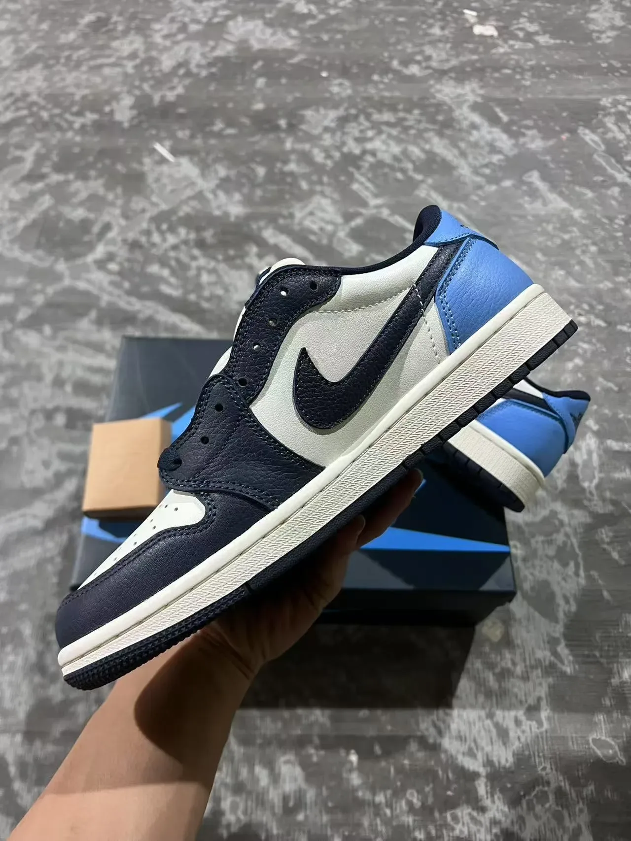 Nike Air Jordan 1 White Navy Light Blue Lifestyle Sneakers 5