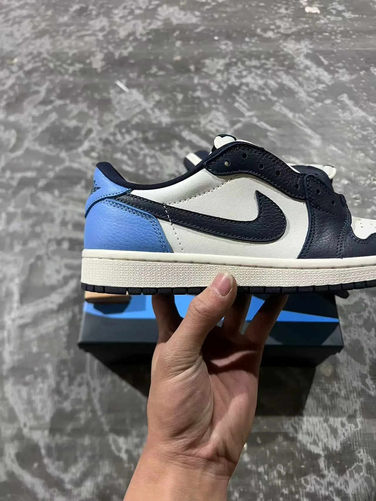 Nike Air Jordan 1 White Navy Light Blue Lifestyle Sneakers 7