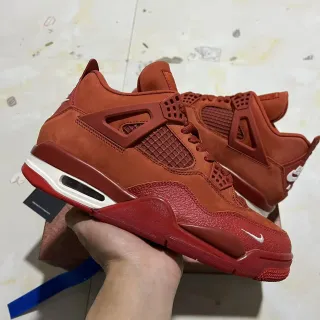 Nike Air Jordan 4 单色红 篮球鞋