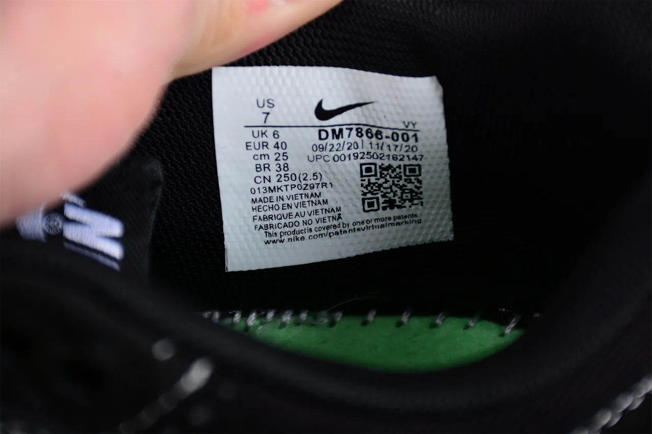 Nike Air Max 1 All-Black Contrast-Stitched Lifestyle Sneakers 4