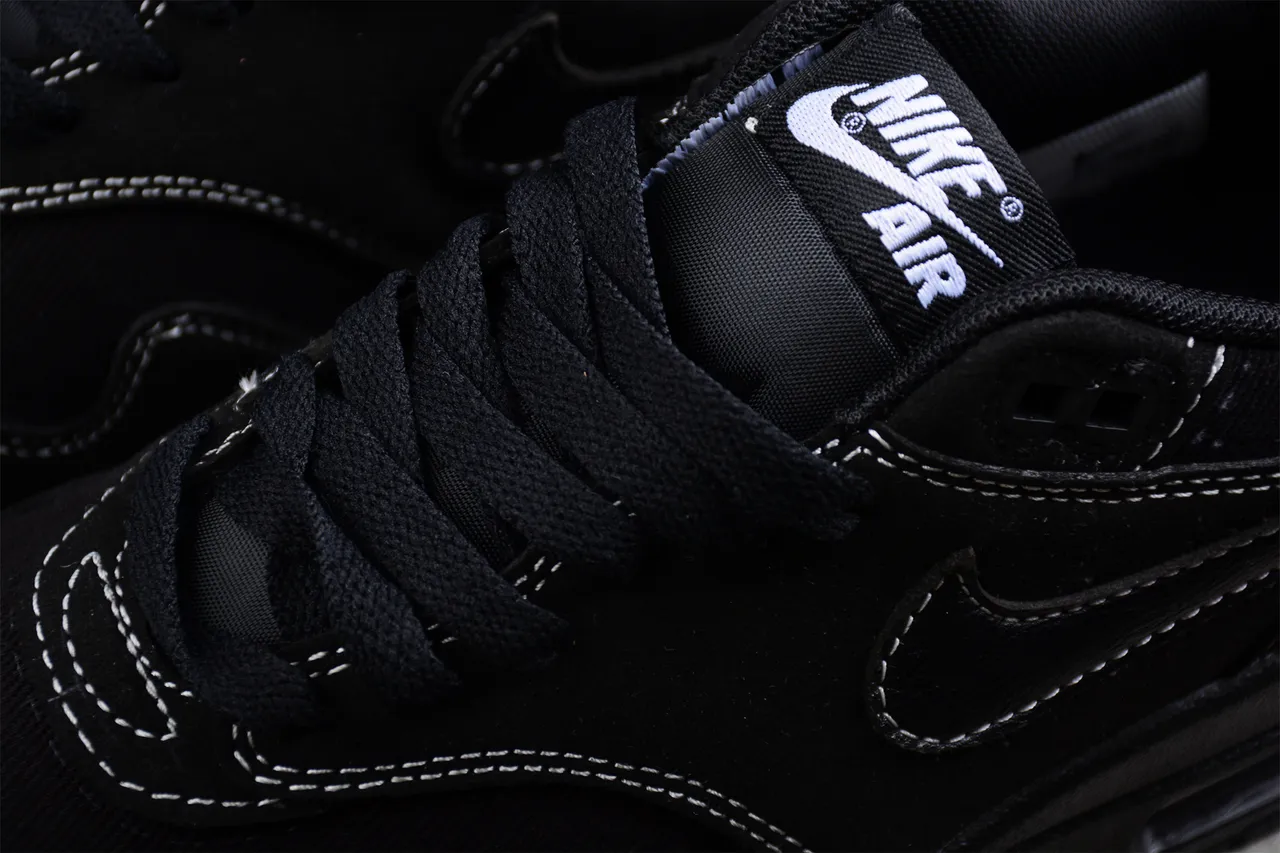 Nike Air Max 1 All-Black Contrast-Stitched Lifestyle Sneakers 9