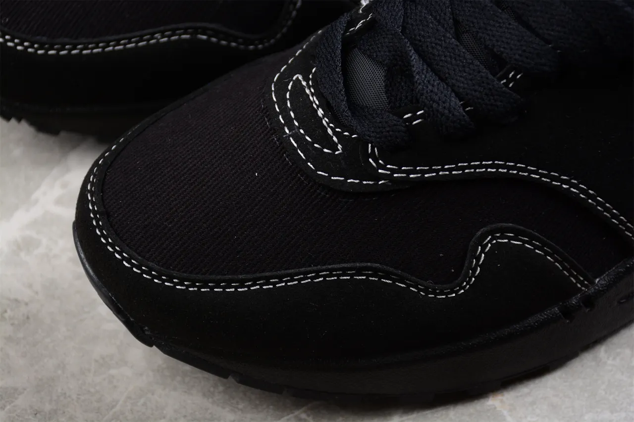 Nike Air Max 1 All-Black Contrast-Stitched Lifestyle Sneakers 10