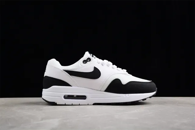 Nike Air Max 1 White Black Lifestyle Sneakers 11