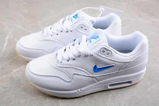 Nike Air Max 1 White Blue Gum Lifestyle Sneakers 9