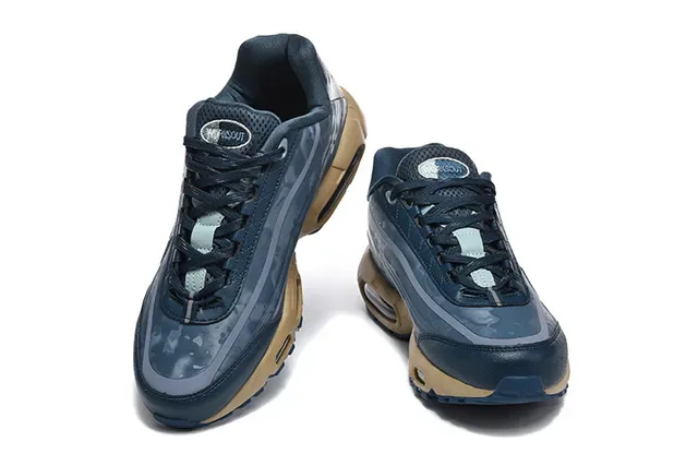 Nike Air Max 95 Olive Green Translucent Lifestyle Sneakers 3